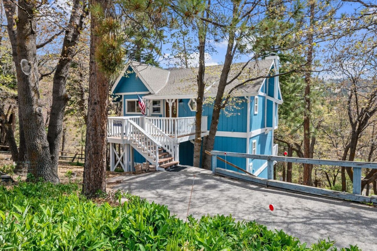 Photo 24 of Sterling Jay Chalet- 3 Bed 2.5 Bath W/ Spa