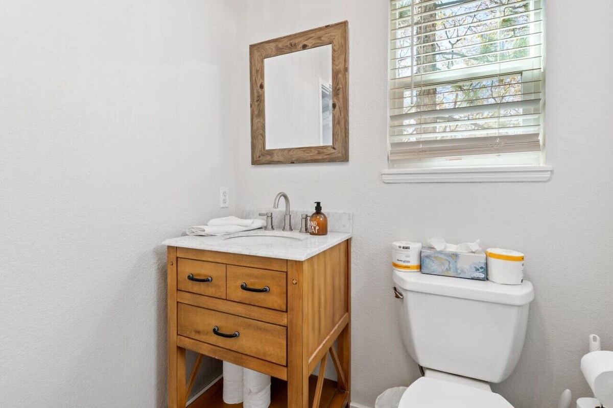 Photo 10 of Sterling Jay Chalet- 3 Bed 2.5 Bath W/ Spa
