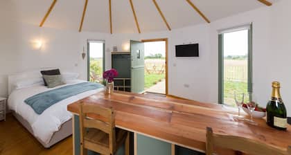 A quaint, traditional hut in the heart of the Isle of Wight countryside.