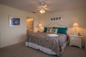 4 bedrooms, iron/ironing board, free WiFi, bed sheets - Sea Cliffs rental with elevator SUN-SUN Rental (Port Saint Joe)