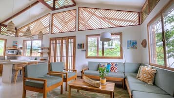 智能電視、書籍、打印機