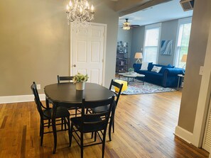 Dining - Unique 1 Bedroom Apartment in the heart of downtown Jonesborough (Jonesborough)