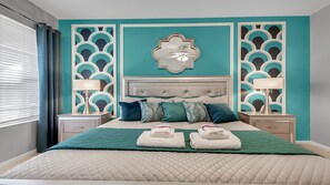 5 bedrooms, iron/ironing board, WiFi, bed sheets - Discounted!~5BR/Star Wars/Moana Themed/Close2Parks (Kissimmee)