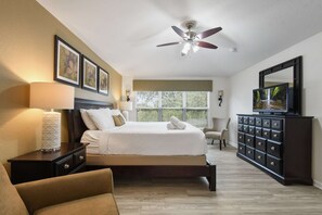 6 Schlafzimmer, Bügeleisen/Bügelbrett, WLAN, Bettwäsche