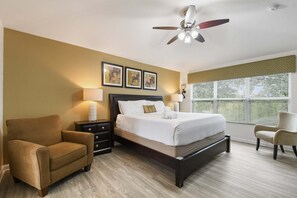 6 bedrooms, iron/ironing board, WiFi, bed sheets