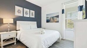 6 bedrooms, iron/ironing board, WiFi, bed sheets - Gameroom, Themed Bedrooms, & Pool, Close2Parks (Kissimmee)