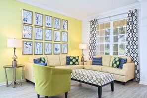 Stereo, offices - Gameroom, Themed Bedrooms, & Pool, Close2Parks (Kissimmee)