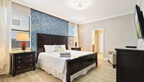 8 bedrooms, iron/ironing board, WiFi, bed sheets