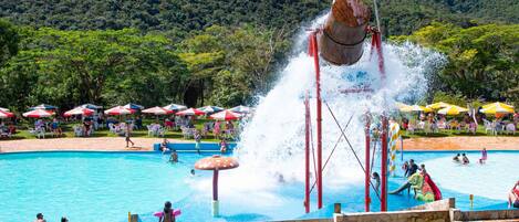 室内游泳池,6 室外游泳池