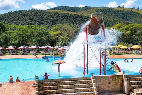 Indoor pool, 6 outdoor pools. Hotel Rio De Pedras