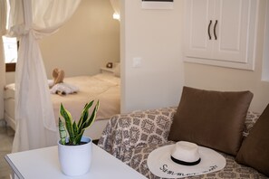 Fer et planche Ă repasser, accĂšs au Wi-Fi (inclus), literie fournie