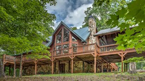 House, 3 Bedrooms | Exterior