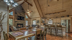 Dining room - A Cozy Corner Cabin by Escape to Blue Ridge (Blue Ridge)