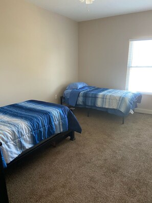3 bedrooms, WiFi