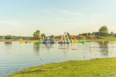 The perfect Lake Eufaula Cove location. Welcome to the Ranch House!