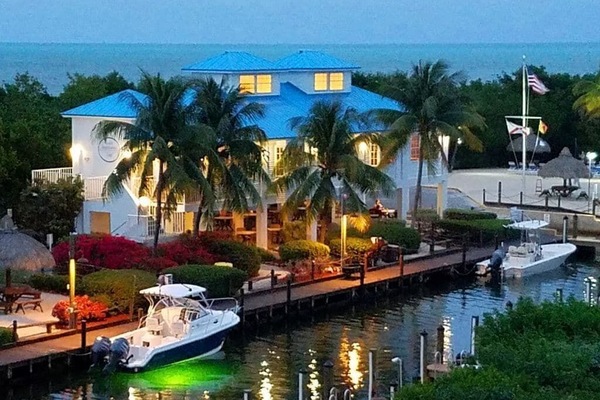 Marina/club náutico