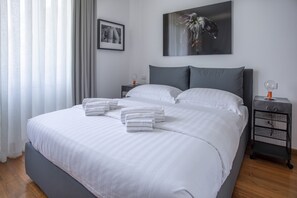 4 Schlafzimmer, Zimmersafe, Bügeleisen/Bügelbrett, kostenloses WLAN