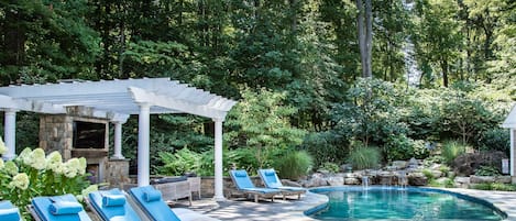 Piscina externa, piscina aquecida