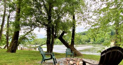 Barney's Retreat- Rustic cabin on the river!