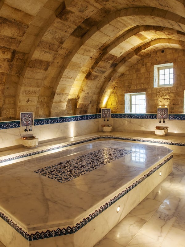 Couples treatment rooms, sauna, Turkish bath, aromatherapy