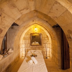 Couples treatment rooms, sauna, Turkish bath, aromatherapy