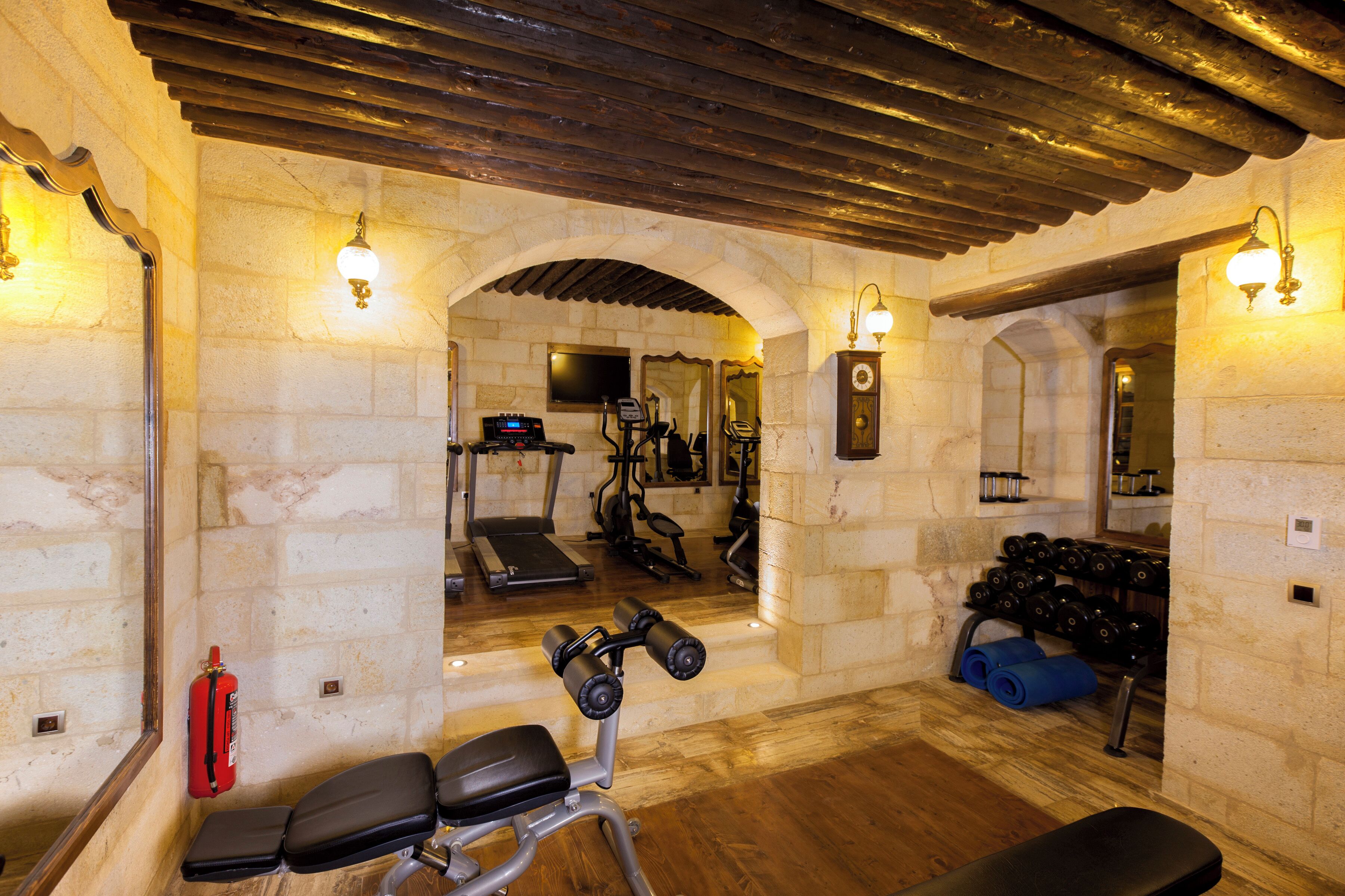 couples treatment room(s), sauna, turkish bath/hammam, aromatherapy