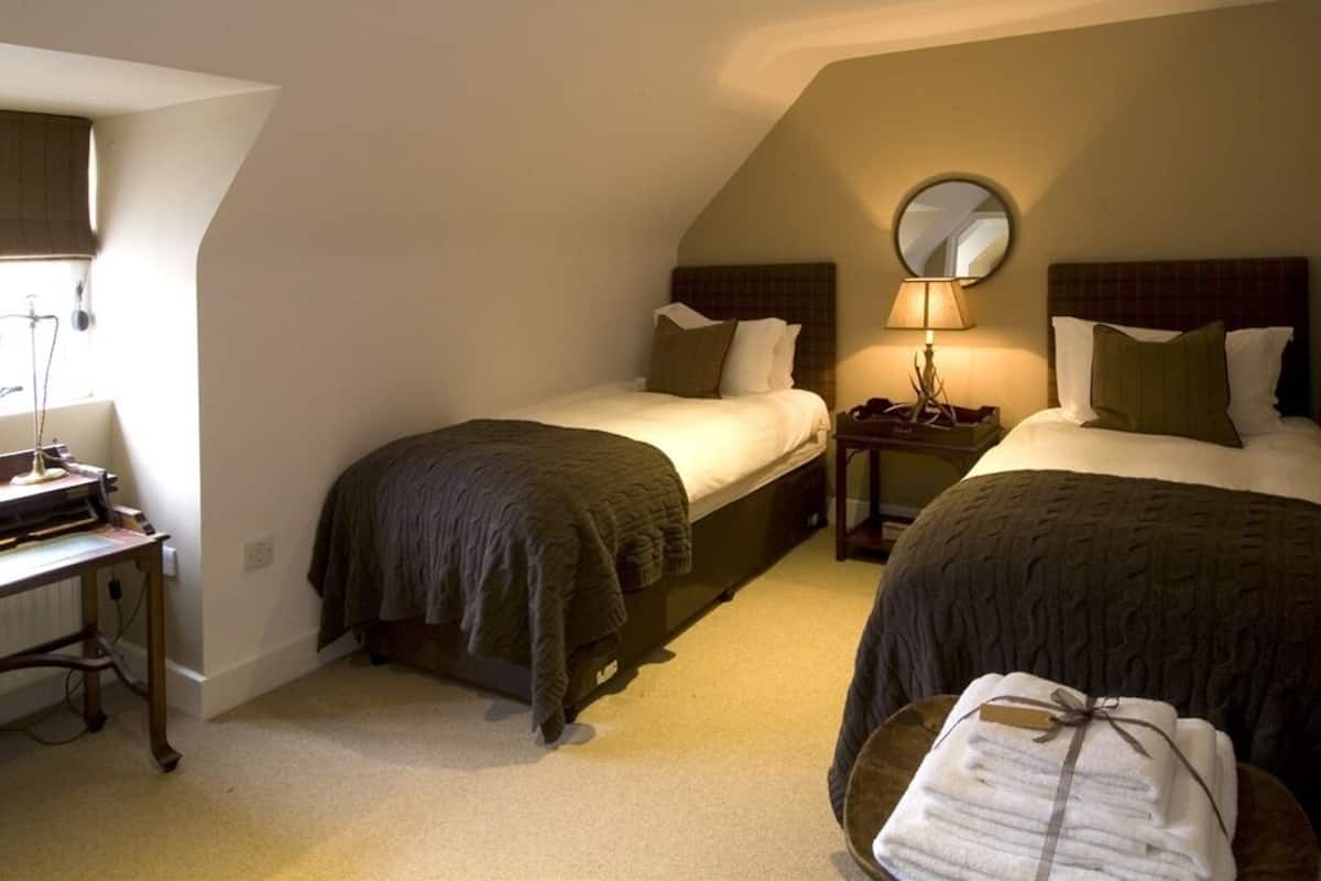 Twin Room, Ensuite