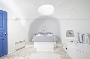 Superior Room (1-3 persons)