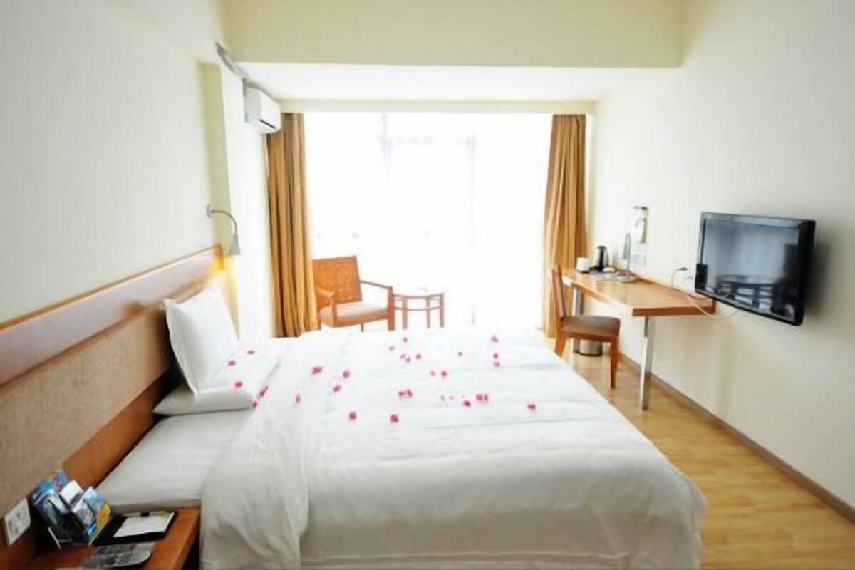 Habitación de lujo, 1 cama Queen size | Escritorio y wifi gratis