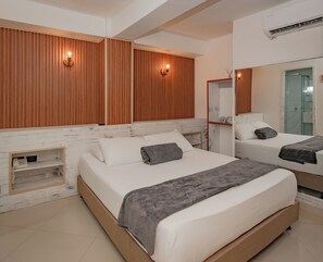 Junior Room - Casa Amanzi Cartagena by Bernalo Hotels (Cartagena)