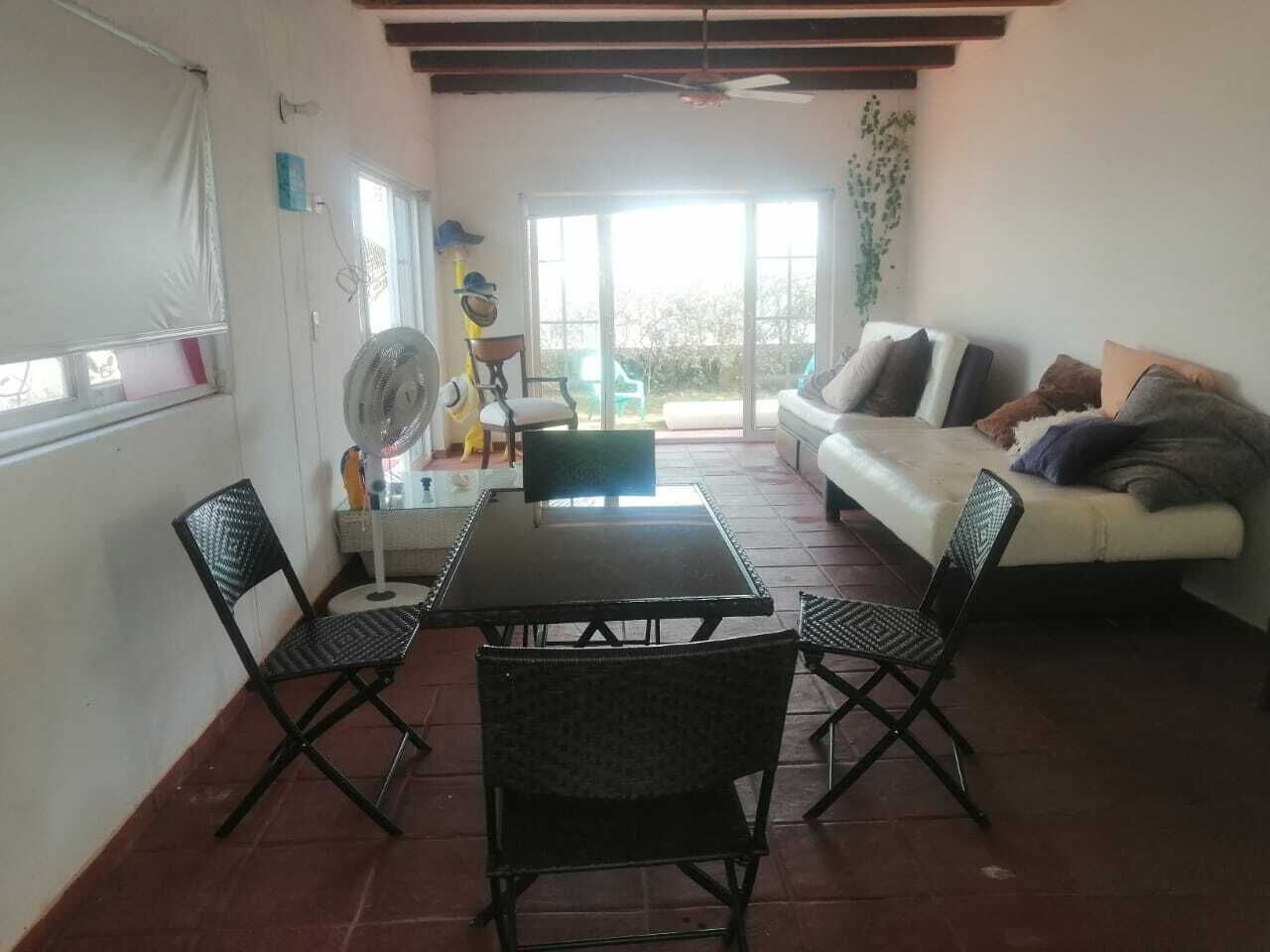 family apartment, 3 bedrooms, sea view | living area