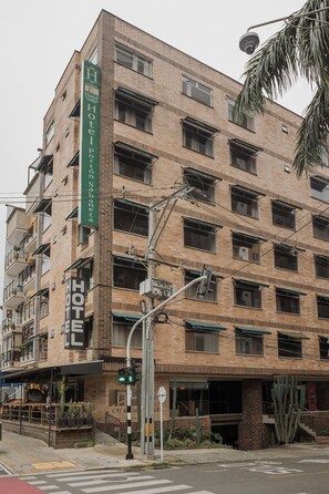 Exterior - Hotel Portón Sabaneta (Sabaneta)