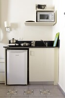 Kühlschrank, Mikrowelle