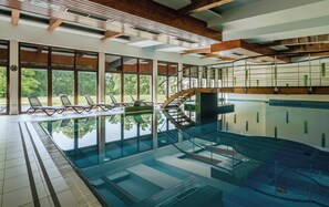 Innenpool, geöffnet von 07:00 Uhr bis 21:00 Uhr, Cabañas (gegen Gebühr)