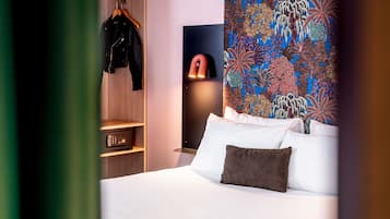 Literie de qualité supérieure, coffres-forts dans les chambres, bureau