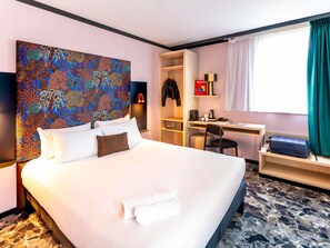 Rom – comfort, 1 dobbeltseng | Sengetøy av topp kvalitet, safe på rommet og individuelt innredet