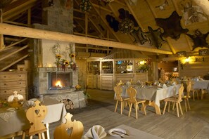 Restaurant - Hotel Warszawianka (Serock)