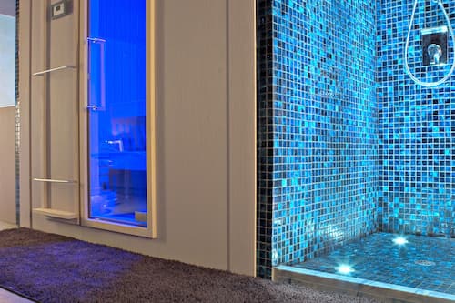 Sauna, Whirlpool, Türkisches Bad/Hamam, Körperbehandlungen