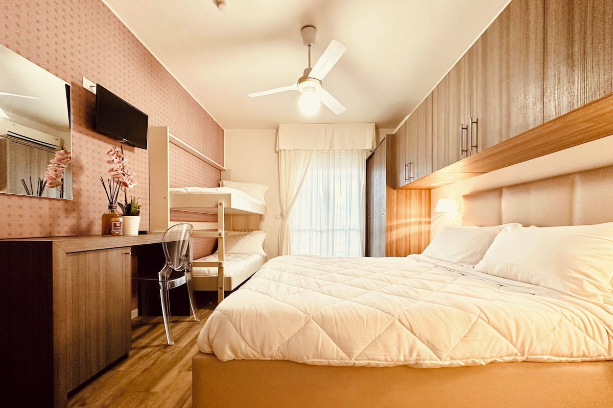 أغطية فراش متميزة وألحفة محشوة  بالريش وأسرّة بإسفنج يتكيف مع شكل الجسم
