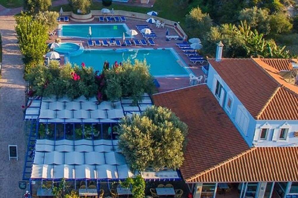 Filoxenia Hotel Apartments