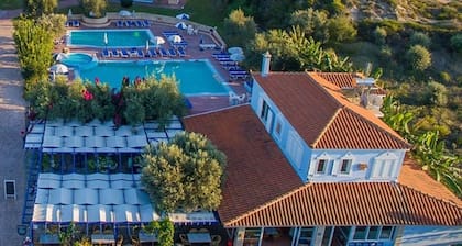 Filoxenia Hotel Apartments