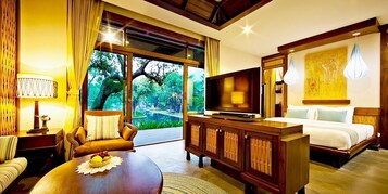 Deluxe Pool Access Villa | 1 bedroom, minibar, in-room safe, desk