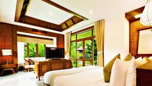 Pool Access Villa