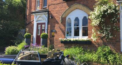 Ashbury Bed and Breakfast