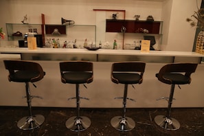 Cocktail bar - Altius Boutique Hotel (Nicosia)