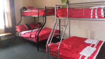 Suite – basic, delt bad (ROOM 7)