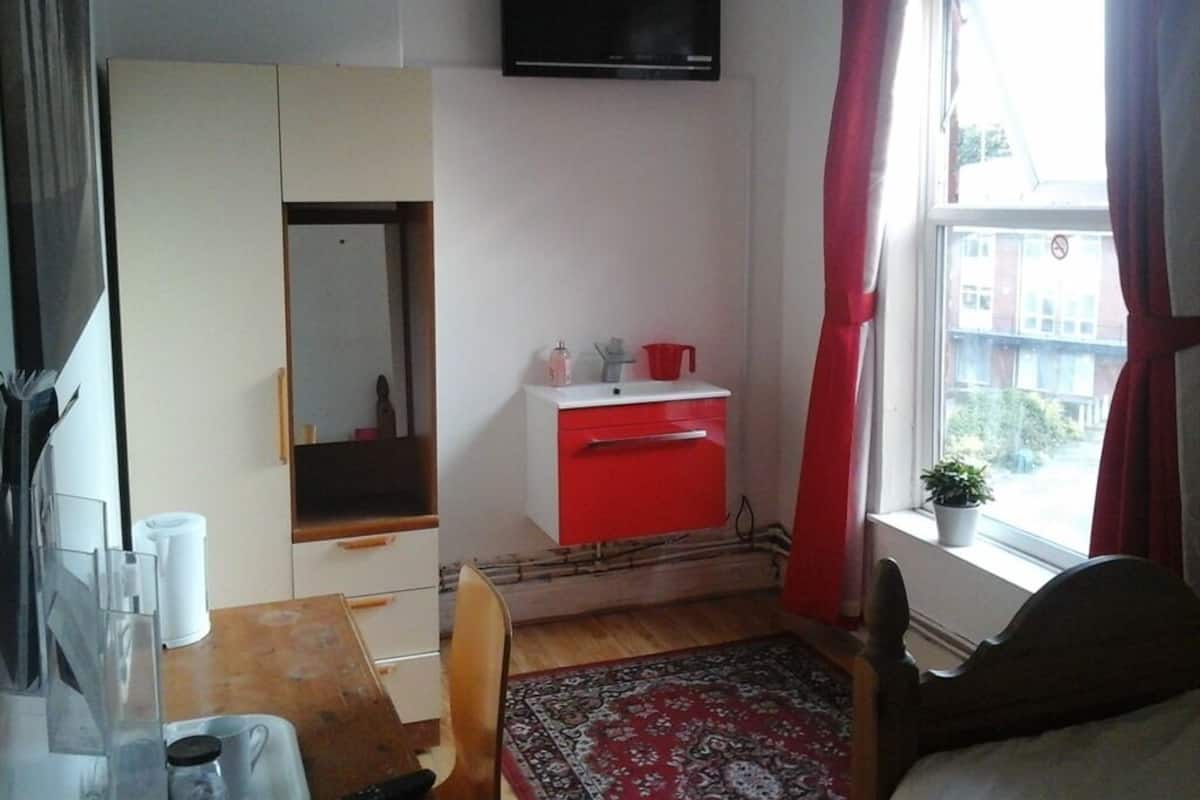 Single Room, Shared Bathroom