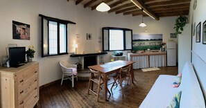 Premium bedding, soundproofing, iron/ironing board, free WiFi - Masseria La Torre (Corigliano D'Otranto)