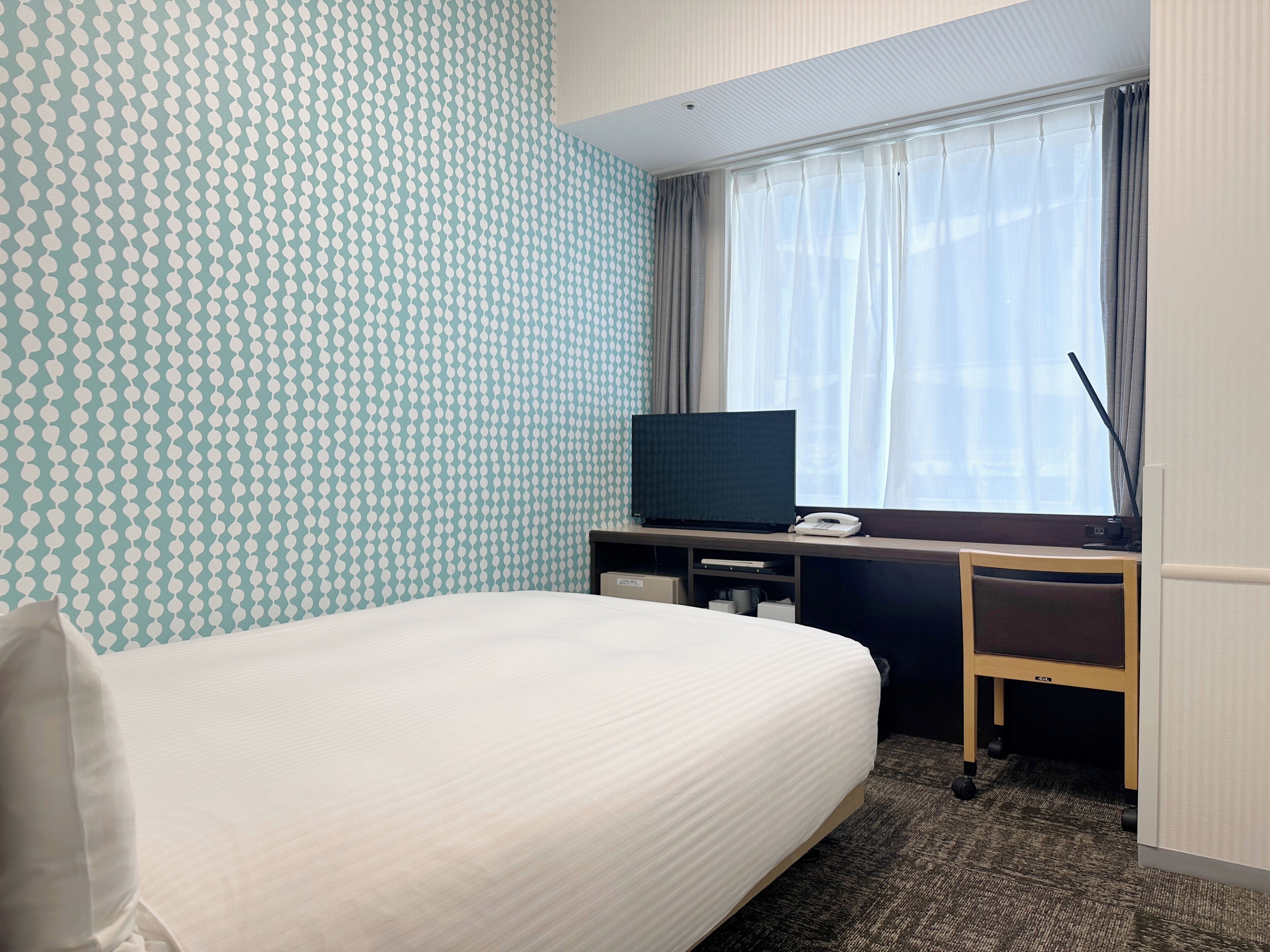 Standard Semi Double Room ,Non Smoking | In-room safe, desk, laptop workspace, soundproofing