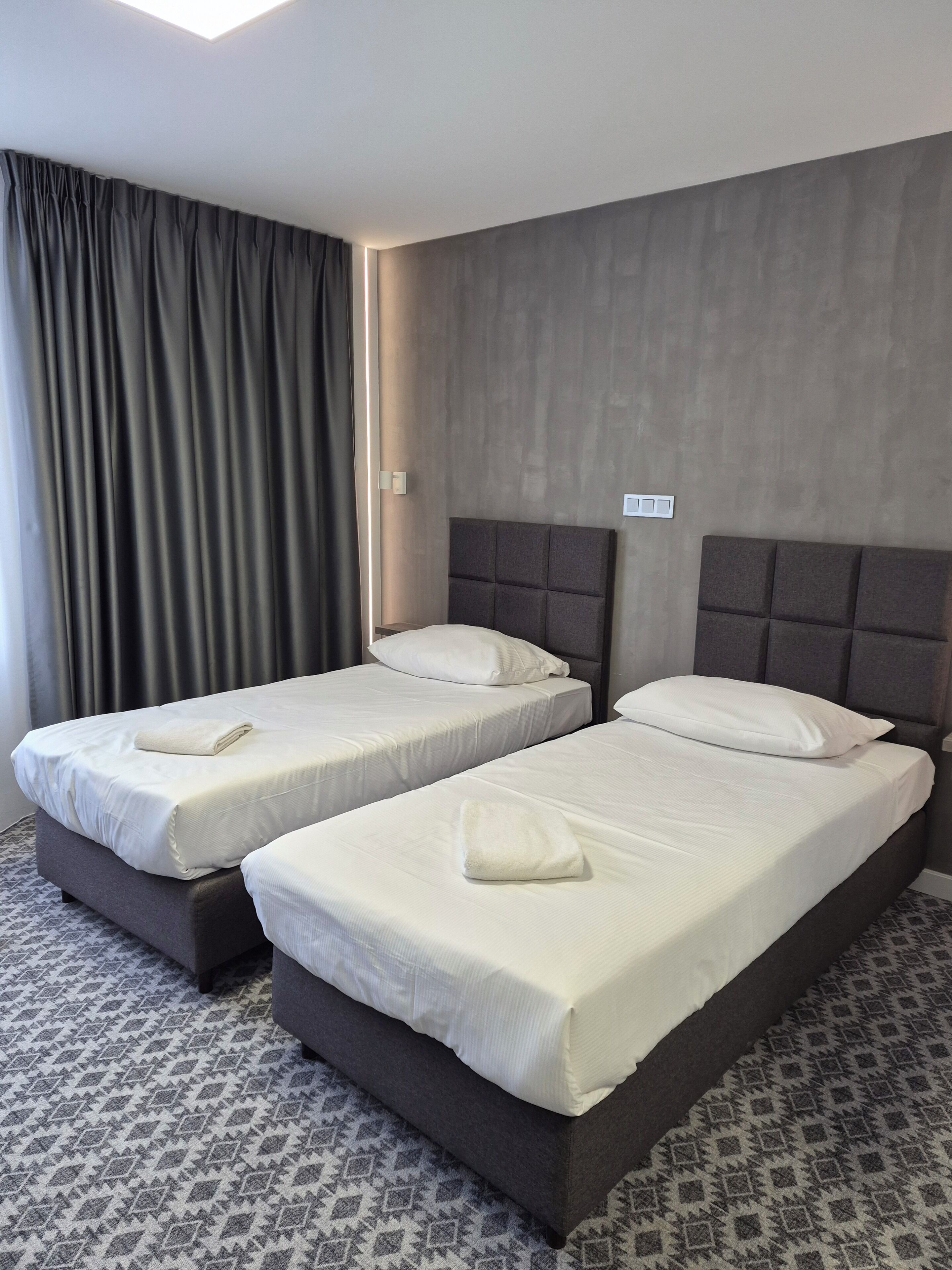 Standard Twin Room | Premium bedding, desk, laptop workspace, free WiFi
